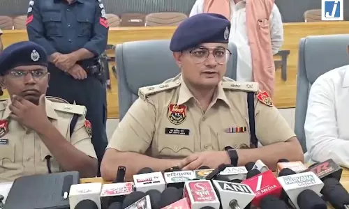 ब्रज मंडल जलाभिषेक यात्रा को लेकर नूंह पुलिस अलर्ट, सोशल मीडिया पर भी रखी जा रही नजर ब्रज मंडल जलाभिषेक यात्रा को लेकर नूंह पुलिस अलर्ट, सोशल मीडिया पर भी रखी जा रही नजर