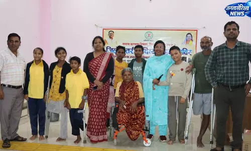 बीजापुर के पांच दिव्यांगजन जल्द उठाएंगे आत्मनिर्भरता की नई उड़ान बीजापुर के पांच दिव्यांगजन जल्द उठाएंगे आत्मनिर्भरता की नई उड़ान
