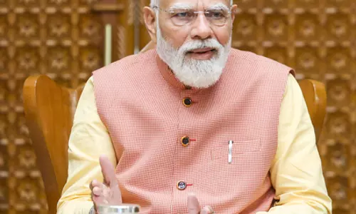 पश्चिम एशिया संकट पर पीएम मोदी की उच्चस्तरीय बैठक, ऊर्जा, खाद और भारतीयों की सुरक्षा पर फोकस
