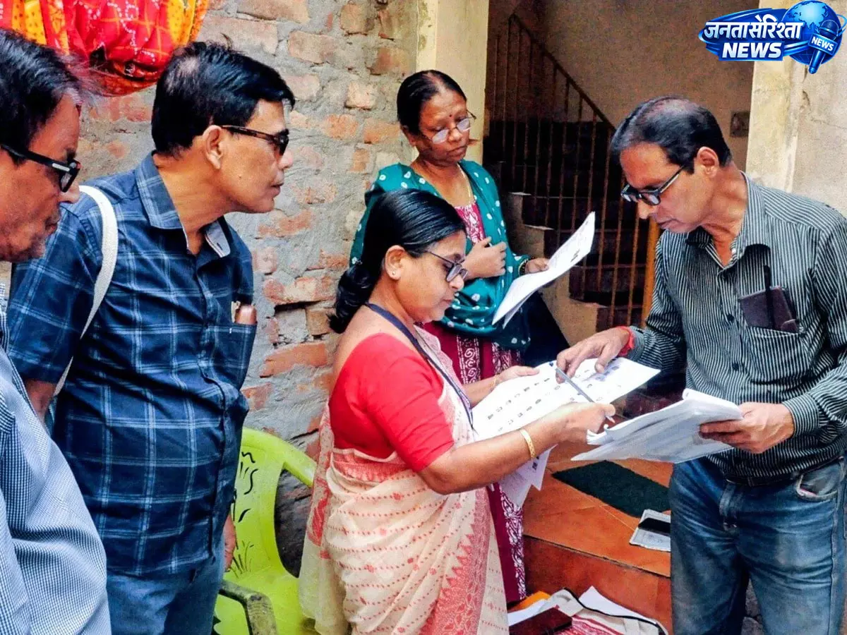 रांची में विशेष गहन पुनरीक्षण अंतिम चरण में, 6.97 लाख से अधिक मतदाताओं के नाम सूची से हटे रांची में विशेष गहन पुनरीक्षण अंतिम चरण में, 6.97 लाख से अधिक मतदाताओं के नाम सूची से हटे