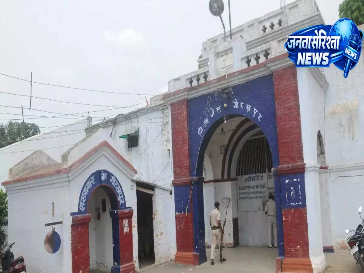 गोरखपुर जिला अस्पताल से बच्ची के अपहरण का मामला, CCTV में कैद हुई पूरी वारदात गोरखपुर जिला अस्पताल से बच्ची के अपहरण का मामला, CCTV में कैद हुई पूरी वारदात