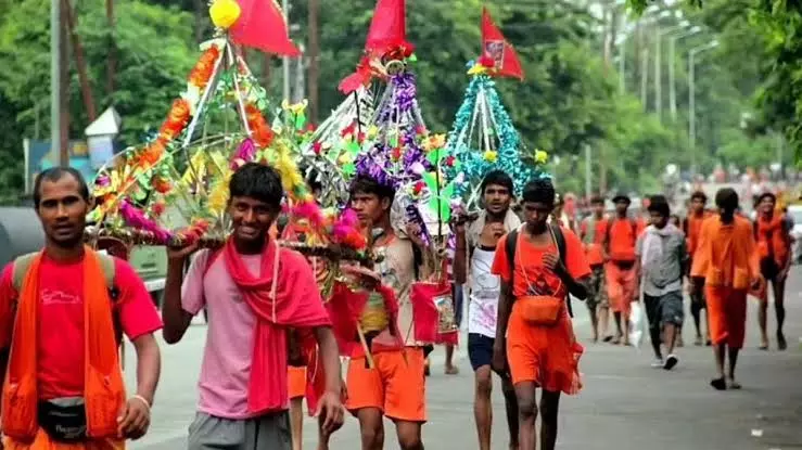 Faridabad: कांवड़ यात्रा के लिए सुरक्षा के कड़े इंतजाम, 2,000 जवान तैनात Faridabad: कांवड़ यात्रा के लिए सुरक्षा के कड़े इंतजाम, 2,000 जवान तैनात