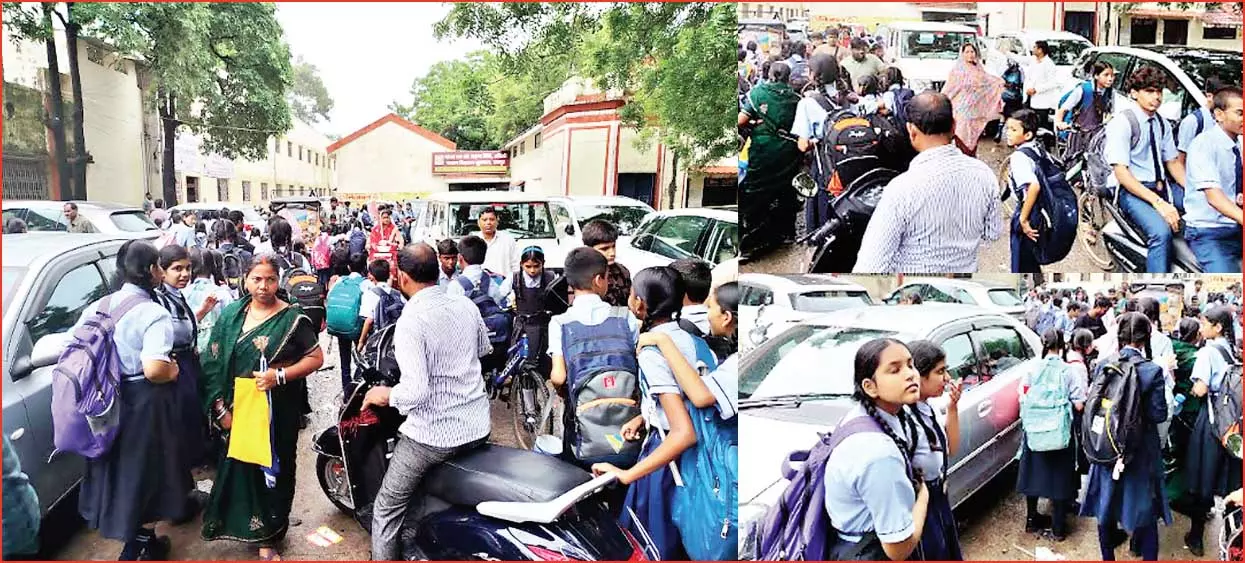 सप्रे स्कूल परिसर में अवैध पार्किंग... सप्रे स्कूल परिसर में अवैध पार्किंग...