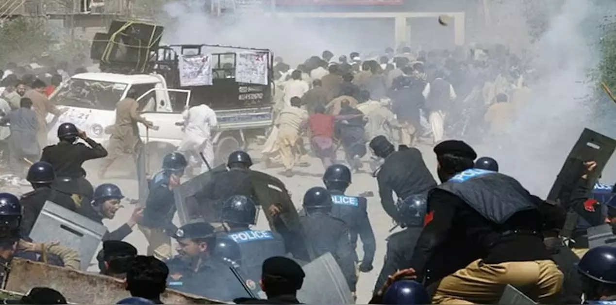 Jammu: पीओजेके में बल प्रयोग की जांच को लेकर भाजपा ने उठाई आवाज Jammu: पीओजेके में बल प्रयोग की जांच को लेकर भाजपा ने उठाई आवाज