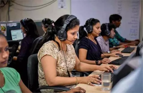 Chandigarh: हरियाणा की संविदा महिला कर्मचारियों को सालाना 22 छुट्टियां Chandigarh: हरियाणा की संविदा महिला कर्मचारियों को सालाना 22 छुट्टियां