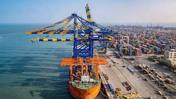 Mumbai: वाढवन पोर्ट को मजबूत करने के लिए 100 करोड़ का निवेश Mumbai: वाढवन पोर्ट को मजबूत करने के लिए 100 करोड़ का निवेश