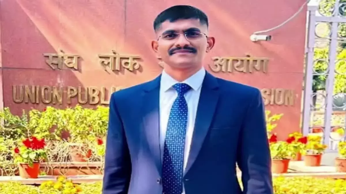 Telangana: महिला सहकर्मी को परेशान करने के आरोप में प्रशिक्षु आईपीएस को रिमांड पर लिया गया Telangana: महिला सहकर्मी को परेशान करने के आरोप में प्रशिक्षु आईपीएस को रिमांड पर लिया गया