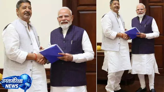मानसून सत्र के बीच सांसद वीरेंद्र सिंह ने पीएम मोदी से की मुलाकात मानसून सत्र के बीच सांसद वीरेंद्र सिंह ने पीएम मोदी से की मुलाकात