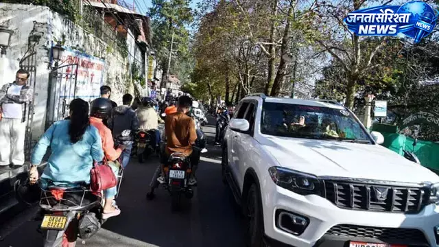माल रोड बना नो-हॉर्न जोन, नियम तोड़ने पर ₹1000 जुर्माना माल रोड बना नो-हॉर्न जोन, नियम तोड़ने पर ₹1000 जुर्माना