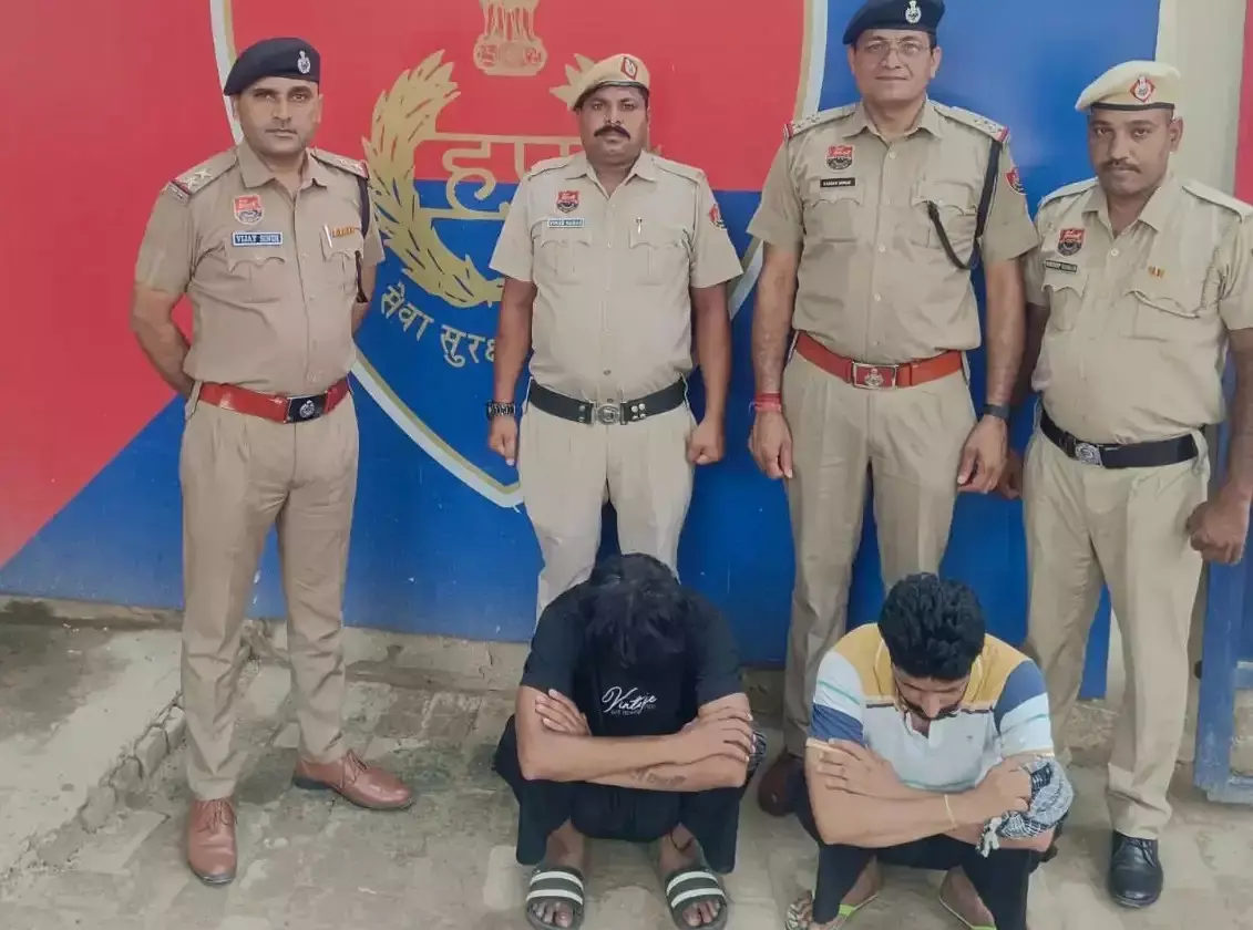 Sirsa: नशा तस्करों पर पुलिस का शिकंजा, सात गिरफ्तार Sirsa: नशा तस्करों पर पुलिस का शिकंजा, सात गिरफ्तार