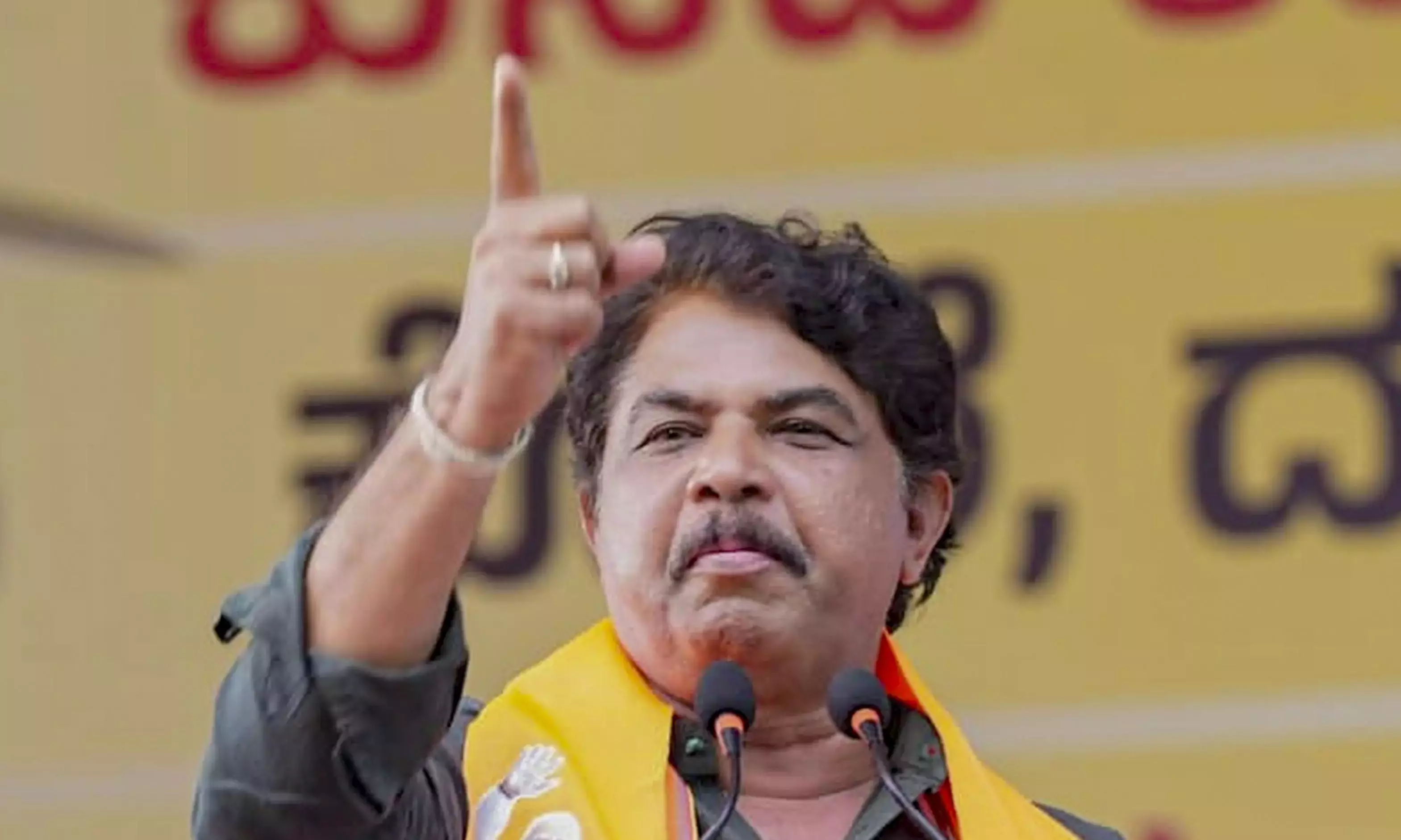 Karnataka: कांग्रेस सरकार कर्नाटक में सूखे की स्थिति से निपटने में विफल: भाजपा Karnataka: कांग्रेस सरकार कर्नाटक में सूखे की स्थिति से निपटने में विफल: भाजपा