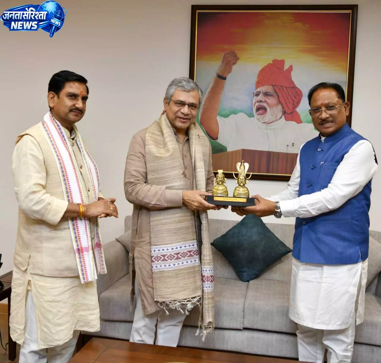 छत्तीसगढ़ में बस्तर से सरगुजा तक रेल संपर्क मजबूत करने की दिशा में बड़ा कदम छत्तीसगढ़ में बस्तर से सरगुजा तक रेल संपर्क मजबूत करने की दिशा में बड़ा कदम