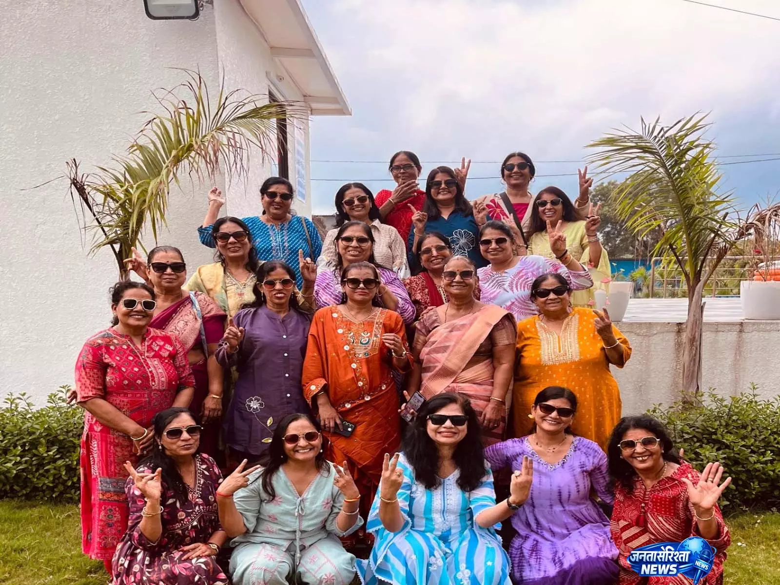 काशीपुरी वकील कॉलोनी महिला संगठन द्वारा मस्ती, मनोरंजन और मेलजोल से सराबोर रहा पिकनिक आयोजन काशीपुरी वकील कॉलोनी महिला संगठन द्वारा मस्ती, मनोरंजन और मेलजोल से सराबोर रहा पिकनिक आयोजन