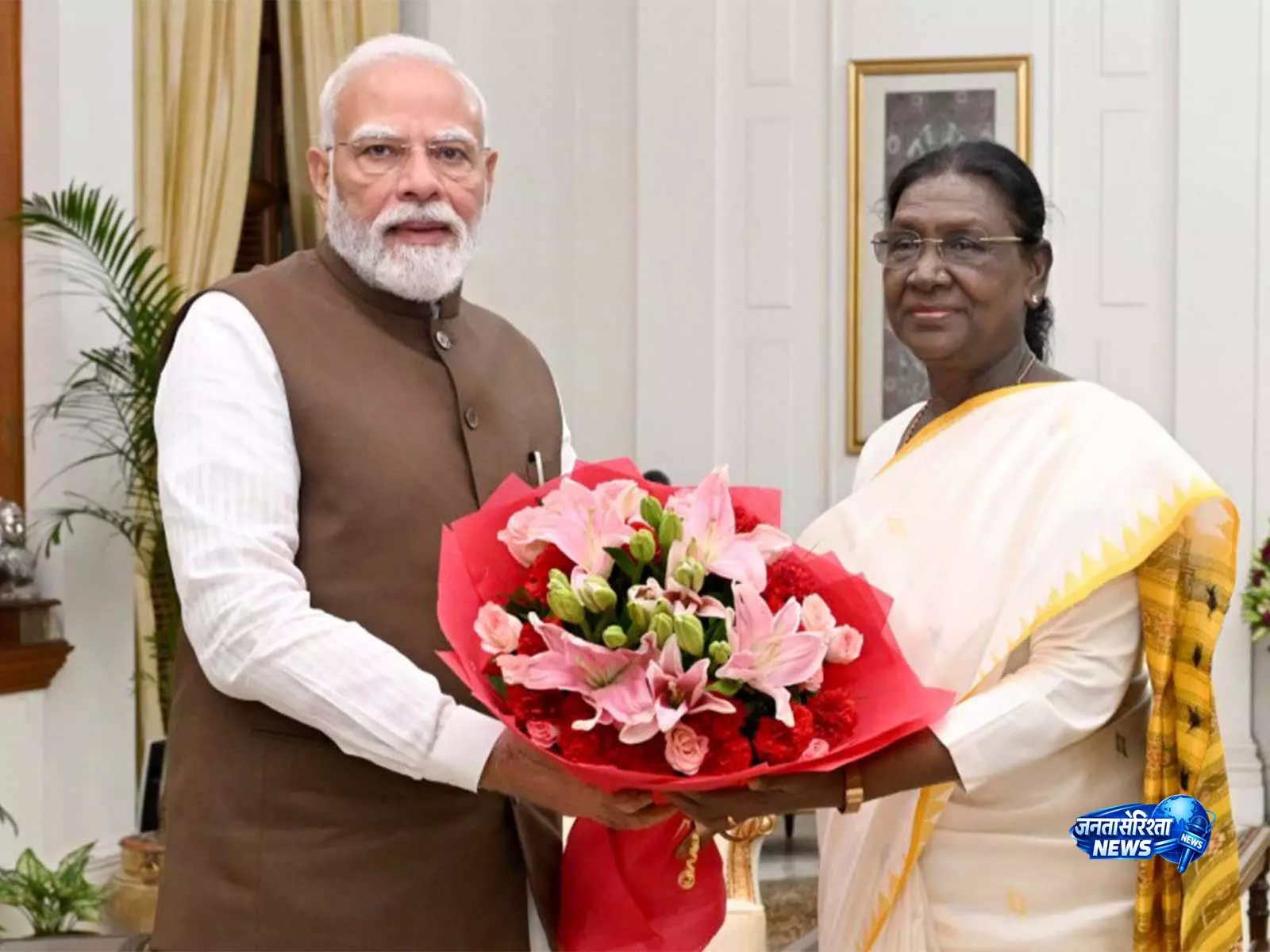 PM मोदी ने राष्ट्रपति भवन में राष्ट्रपति द्रौपदी मुर्मू से की मुलाकात PM मोदी ने राष्ट्रपति भवन में राष्ट्रपति द्रौपदी मुर्मू से की मुलाकात