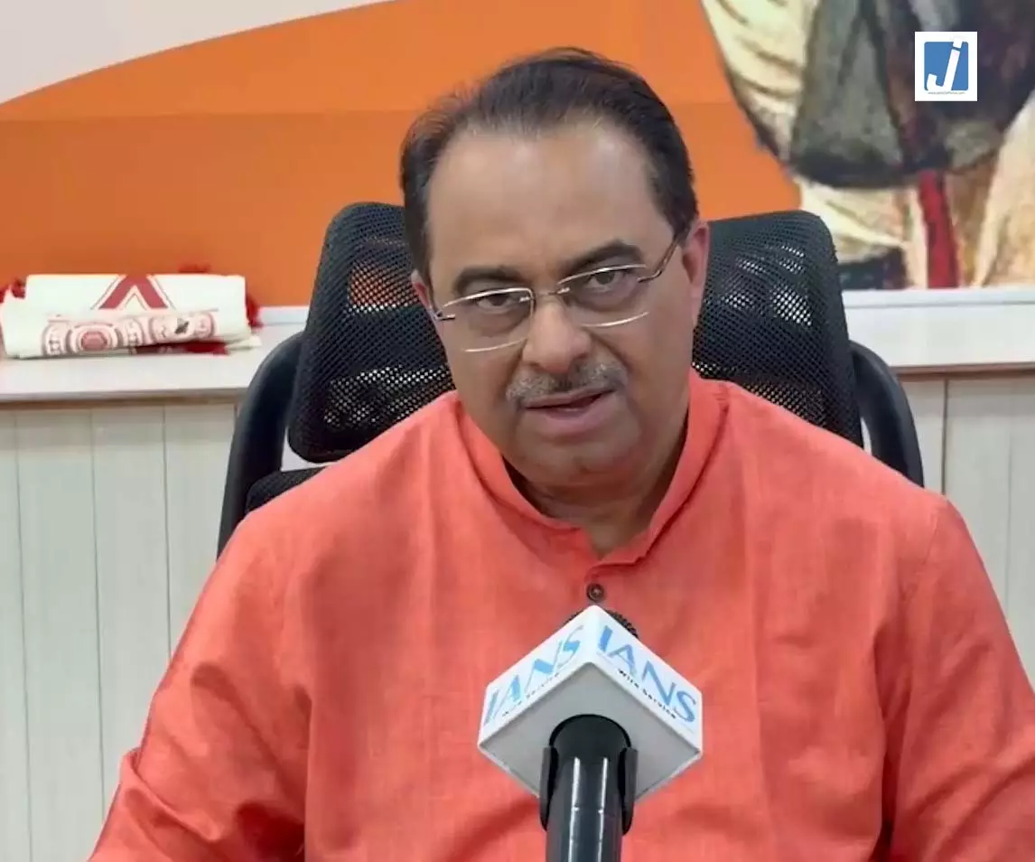 प्रियंका गांधी के बयान पर VNSGU कुलपति की प्रतिक्रिया, बोले: वैज्ञानिकों पर व्यक्तिगत टिप्पणी से बचना चाहिए प्रियंका गांधी के बयान पर VNSGU कुलपति की प्रतिक्रिया, बोले: वैज्ञानिकों पर व्यक्तिगत टिप्पणी से बचना चाहिए