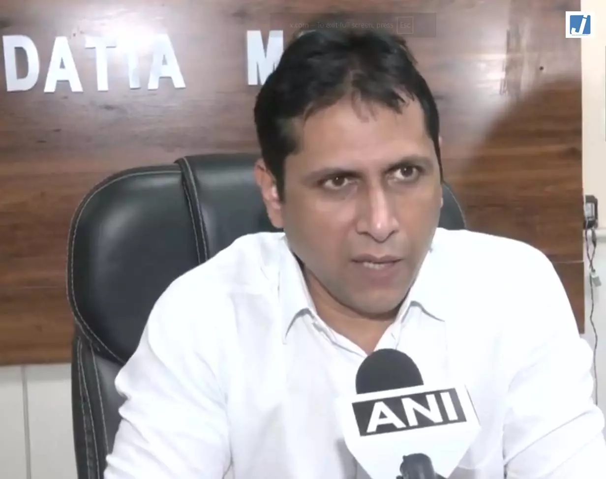 दतिया उपचुनाव शांतिपूर्ण संपन्न, 71.44% हुआ मतदान: कलेक्टर स्वप्निल वानखेड़े दतिया उपचुनाव शांतिपूर्ण संपन्न, 71.44% हुआ मतदान: कलेक्टर स्वप्निल वानखेड़े