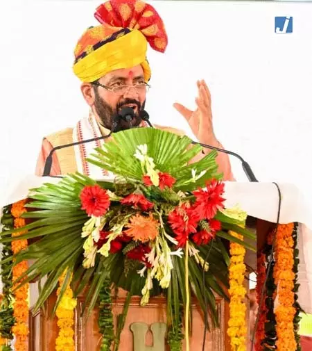 हरियाणा के सीएम ने पंजाब में पेपर लीक पर आप और राहुल गांधी की चुप्पी पर सवाल उठाए हरियाणा के सीएम ने पंजाब में पेपर लीक पर आप और राहुल गांधी की चुप्पी पर सवाल उठाए