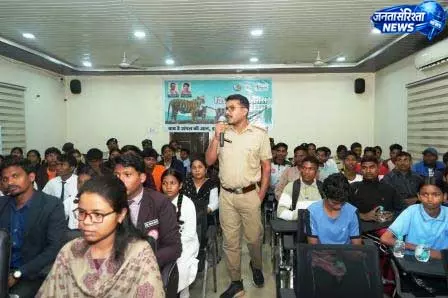 अंतरराष्ट्रीय बाघ दिवस पर इंद्रावती टाइगर रिजर्व में उमड़ा जनसैलाब अंतरराष्ट्रीय बाघ दिवस पर इंद्रावती टाइगर रिजर्व में उमड़ा जनसैलाब