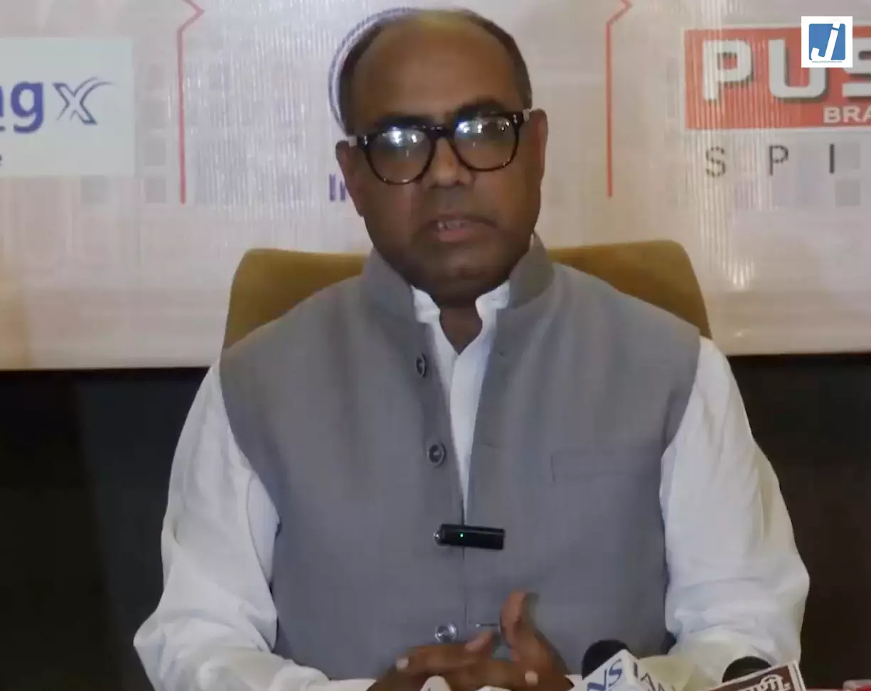 कैटरिंग इंडस्ट्री में AI तकनीक का होगा इस्तेमाल, जयपुर में नए सॉफ्टवेयर पर चर्चा कैटरिंग इंडस्ट्री में AI तकनीक का होगा इस्तेमाल, जयपुर में नए सॉफ्टवेयर पर चर्चा