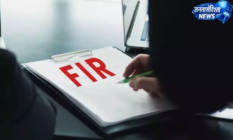 भाई से केस में राजीनामा कराने का दबाव, पत्नी को गाली-गलौज और मारपीट, FIR दर्ज भाई से केस में राजीनामा कराने का दबाव, पत्नी को गाली-गलौज और मारपीट, FIR दर्ज