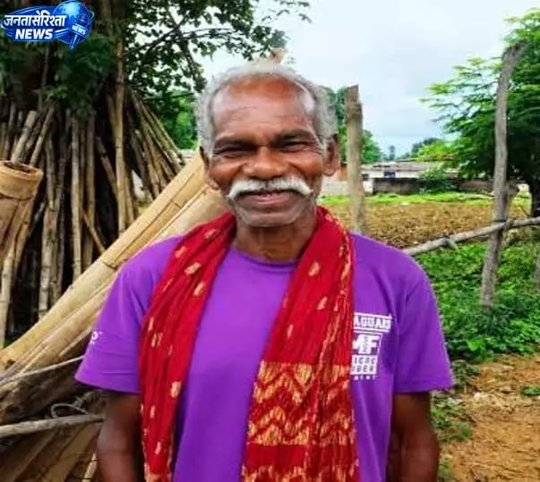 महतारी वंदन और भूमिहीन मजदूर कल्याण योजना: राम सिंह के घर में आई आर्थिक खुशहाली महतारी वंदन और भूमिहीन मजदूर कल्याण योजना: राम सिंह के घर में आई आर्थिक खुशहाली