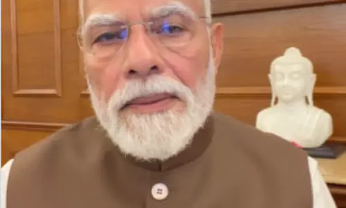 अभिजीत दीपके ने PM मोदी के नए वीडियो का उड़ाया मजाक, आपकी त्वचा देश के भविष्य से ज्यादा चमकदार अभिजीत दीपके ने PM मोदी के नए वीडियो का उड़ाया मजाक, आपकी त्वचा देश के भविष्य से ज्यादा चमकदार