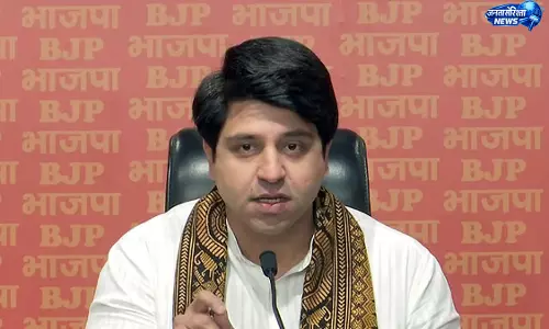 BJP से शहजाद पूनावाला का इस्तीफा BJP से शहजाद पूनावाला का इस्तीफा