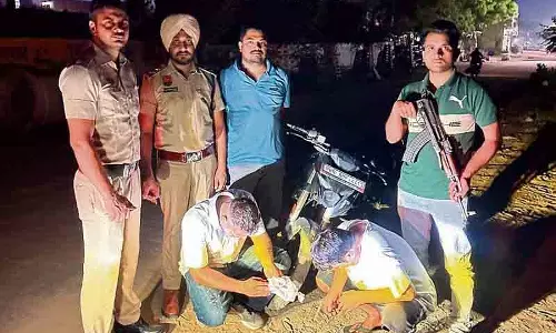 Sirsa पुलिस ने 21 करोड़ की ड्रग्स जब्त की Sirsa पुलिस ने 21 करोड़ की ड्रग्स जब्त की