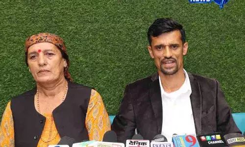 Shimla गुड़िया केस में पुलिस पर उत्पीड़न का आरोप Shimla गुड़िया केस में पुलिस पर उत्पीड़न का आरोप