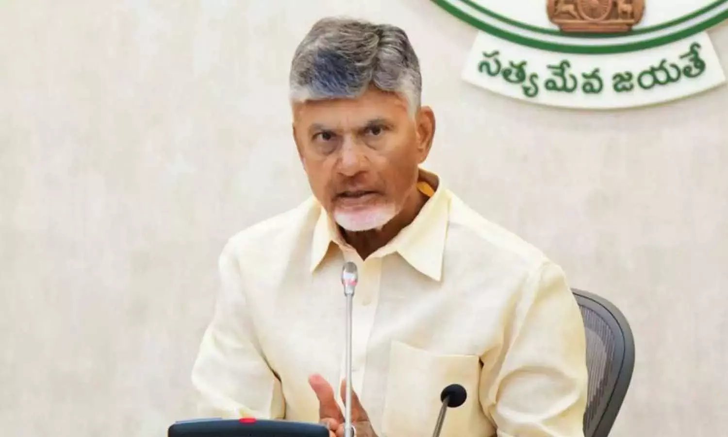 Andhra: सीएम एन चंद्रबाबू नायडू के कार्यक्रम की तैयारियों की समीक्षा की गई