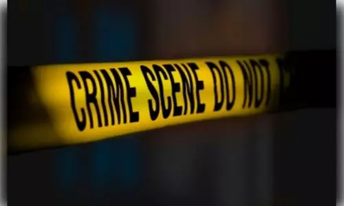 भुवनेश्वर में व्यापारी की पीट-पीटकर हत्या, दुकान के पास मिला खून से लथपथ शव; जांच में जुटी पुलिस भुवनेश्वर में व्यापारी की पीट-पीटकर हत्या, दुकान के पास मिला खून से लथपथ शव; जांच में जुटी पुलिस