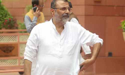 निशिकांत दुबे बोले- राहुल के नेता प्रतिपक्ष बनने के बाद 15 विशेषाधिकार प्रस्ताव लंबित, कार्रवाई करें लोकसभा अध्यक्ष निशिकांत दुबे बोले- राहुल के नेता प्रतिपक्ष बनने के बाद 15 विशेषाधिकार प्रस्ताव लंबित, कार्रवाई करें लोकसभा अध्यक्ष