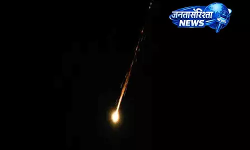 ईरानी सेना का दावा: बहरीन में अमेरिकी एयर बेस पर हमला ईरानी सेना का दावा: बहरीन में अमेरिकी एयर बेस पर हमला