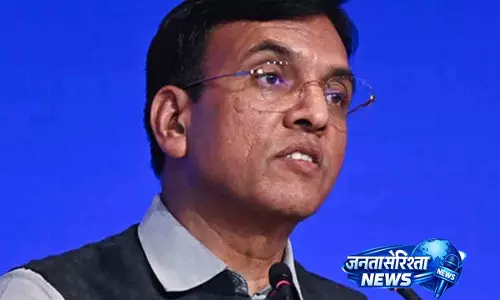सरकार का बड़ा दावा: 101 करोड़ भारतीय सोशल सिक्योरिटी के दायरे में सरकार का बड़ा दावा: 101 करोड़ भारतीय सोशल सिक्योरिटी के दायरे में