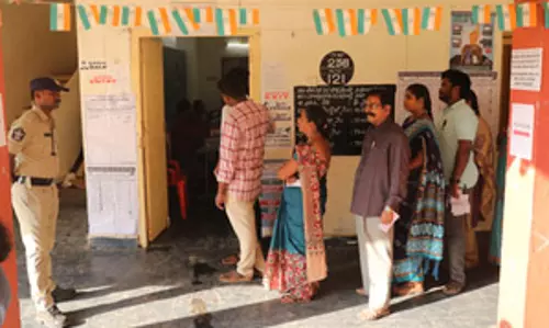 एसआईआर: आंध्र प्रदेश की मसौदा मतदाता सूची से लगभग 45 लाख मतदाताओं के नाम हटाए गए एसआईआर: आंध्र प्रदेश की मसौदा मतदाता सूची से लगभग 45 लाख मतदाताओं के नाम हटाए गए