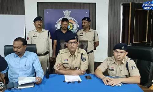 गिरवी रखे 44.300 ग्राम सोने के जेवर हड़पने वाला ज्वेलर्स संचालक गिरफ्तार गिरवी रखे 44.300 ग्राम सोने के जेवर हड़पने वाला ज्वेलर्स संचालक गिरफ्तार