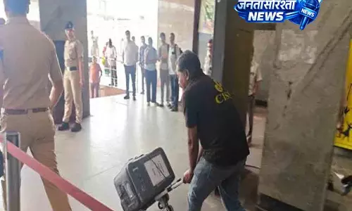 भारतीय रेलवे ने ट्रेन से भारत के पहले जीवित डोनर के दिल को सफलतापूर्वक पहुँचाया भारतीय रेलवे ने ट्रेन से भारत के पहले जीवित डोनर के दिल को सफलतापूर्वक पहुँचाया