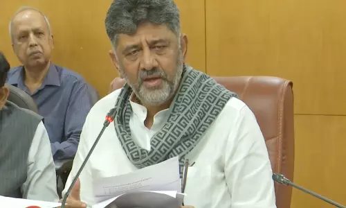 कावेरी विवाद: कर्नाटक CM ने तमिलनाडु से 3 अगस्त की बैठक टालने की अपील की कावेरी विवाद: कर्नाटक CM ने तमिलनाडु से 3 अगस्त की बैठक टालने की अपील की