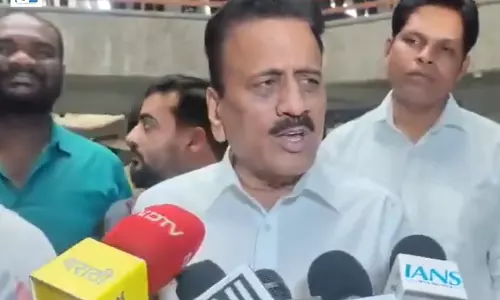 सड़क हादसे के बाद एक्शन में महाराष्ट्र सरकार सड़क हादसे के बाद एक्शन में महाराष्ट्र सरकार