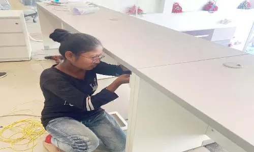 शीतल ने लाईवलीहुड ट्रेनिंग लेकर हुनर से बदली तकदीर शीतल ने लाईवलीहुड ट्रेनिंग लेकर हुनर से बदली तकदीर