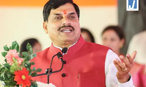 मध्य प्रदेश में बहनों को सशक्त बनाने का अभियान जारी : सीएम मोहन यादव मध्य प्रदेश में बहनों को सशक्त बनाने का अभियान जारी : सीएम मोहन यादव