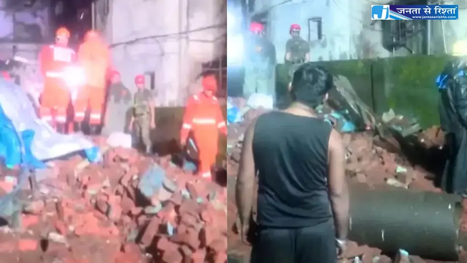 4 मंजिला रिहायशी इमारत गिरा, 10 लोग मलबे में दबे 4 मंजिला रिहायशी इमारत गिरा, 10 लोग मलबे में दबे