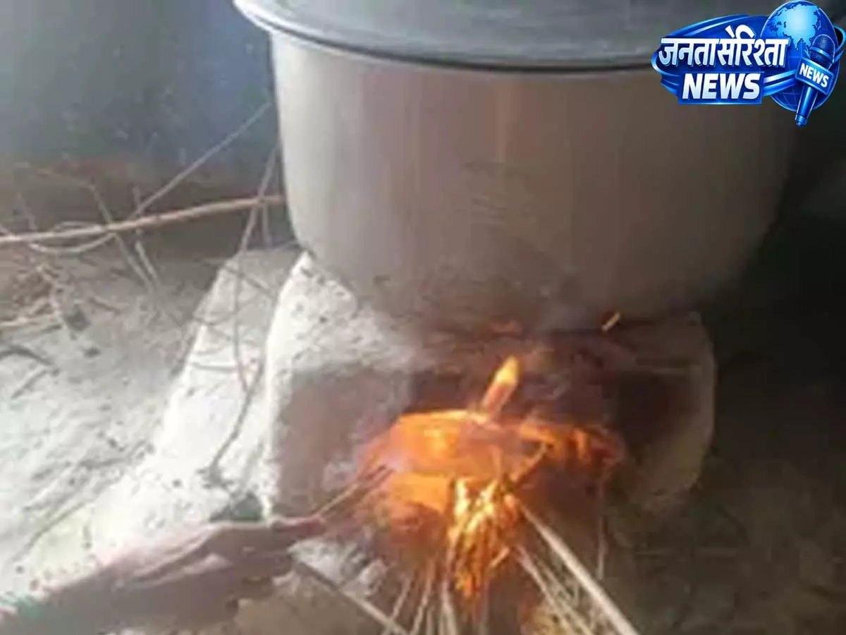 समस्तीपुर में हर महीने बदल रही गैस एजेंसी, आंगनबाड़ी सेविकाओं ने जताई नाराजगी समस्तीपुर में हर महीने बदल रही गैस एजेंसी, आंगनबाड़ी सेविकाओं ने जताई नाराजगी