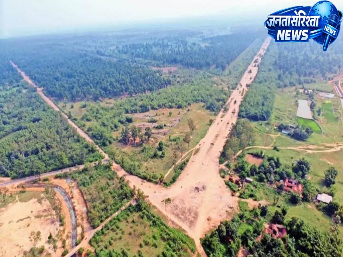 धालभूमगढ़ एयरपोर्ट को जल्द मिलेगी फॉरेस्ट क्लीयरेंस, सालाना 52 हजार यात्री भर सकेंगे उड़ान धालभूमगढ़ एयरपोर्ट को जल्द मिलेगी फॉरेस्ट क्लीयरेंस, सालाना 52 हजार यात्री भर सकेंगे उड़ान