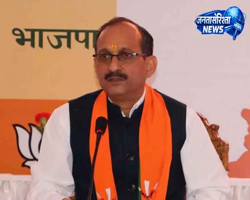 ऊना विधायक ने नए क्लस्टर सिस्टम को घेरा ऊना विधायक ने नए क्लस्टर सिस्टम को घेरा