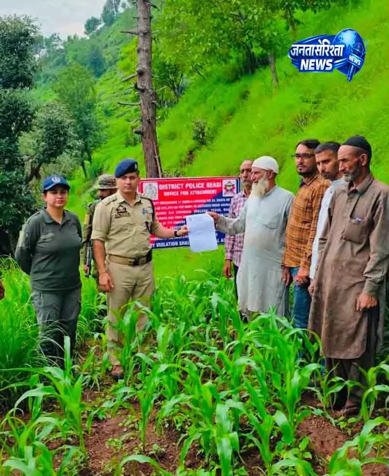पाकिस्तान स्थित आतंकी नेटवर्क पर बड़ी कार्रवाई पाकिस्तान स्थित आतंकी नेटवर्क पर बड़ी कार्रवाई