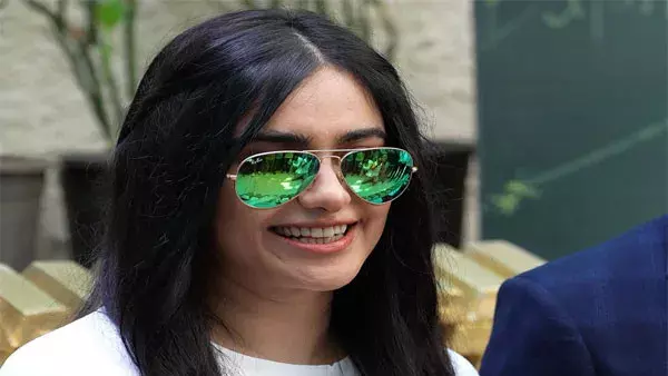 Adah Sharma ने याद कीं दिवंगत दादी, 15 रुपये की साड़ियों का किया जिक्र Adah Sharma ने याद कीं दिवंगत दादी, 15 रुपये की साड़ियों का किया जिक्र