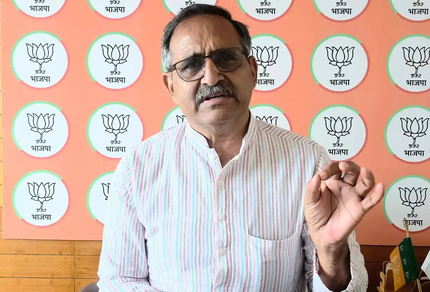 Shimla: महिला कांस्टेबलों की शिकायतों पर कार्रवाई करे सरकार: भाजपा Shimla: महिला कांस्टेबलों की शिकायतों पर कार्रवाई करे सरकार: भाजपा