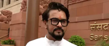 अनुराग ठाकुर का विपक्ष पर हमला अनुराग ठाकुर का विपक्ष पर हमला