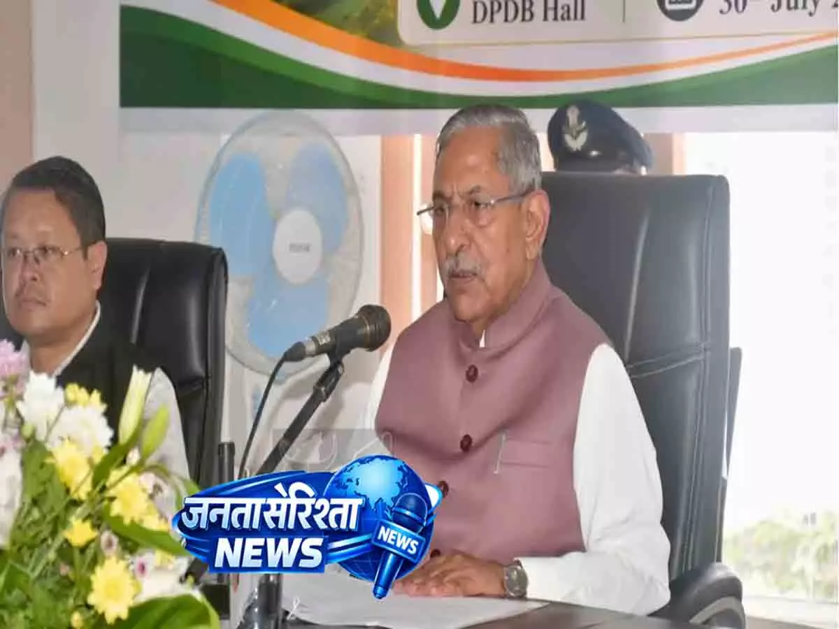 गवर्नर ने चुमौकेदिमा में CSO, विभागों और योजनाओं के लाभार्थियों से बातचीत की गवर्नर ने चुमौकेदिमा में CSO, विभागों और योजनाओं के लाभार्थियों से बातचीत की